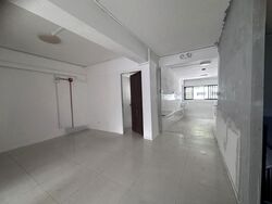 Ang Mo Kio Avenue 10 (D20), Retail #589662491